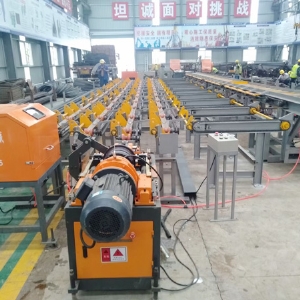 鋸切套絲打磨生產(chǎn)線(xiàn)